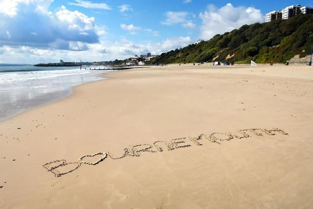 Bournecoast: Lovely Countryside Family Home-Hb1522 Bournemouth