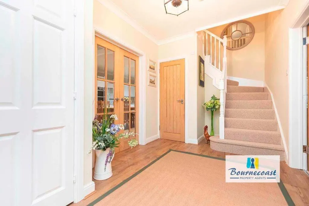 Bournecoast: Lovely Countryside Family Home-Hb1522 Bournemouth 0*,  United Kingdom